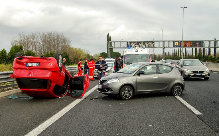 SINISTRO STRADALE: SPETTA IL DANNO MORALE?